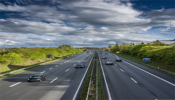 交通安全培训：如何提高道路安全意识和减少交通事故发生率