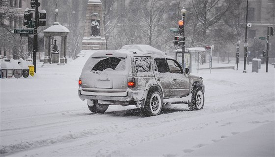冬季风雪安全培训助您成为出色的货车驾驶员！